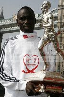 Emmanuel Mutai [Kenya] Winner 2011 London Marathon