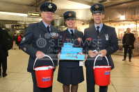 LONDON POPPY DAY  7606